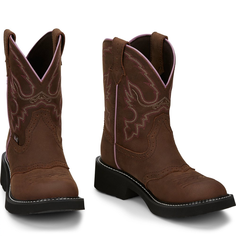 Gemma 8" Western